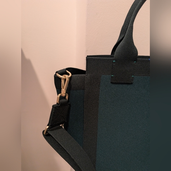 NWOT Rothy's The Handbag *Rare/retired color Juniper - Picture 3 of 10